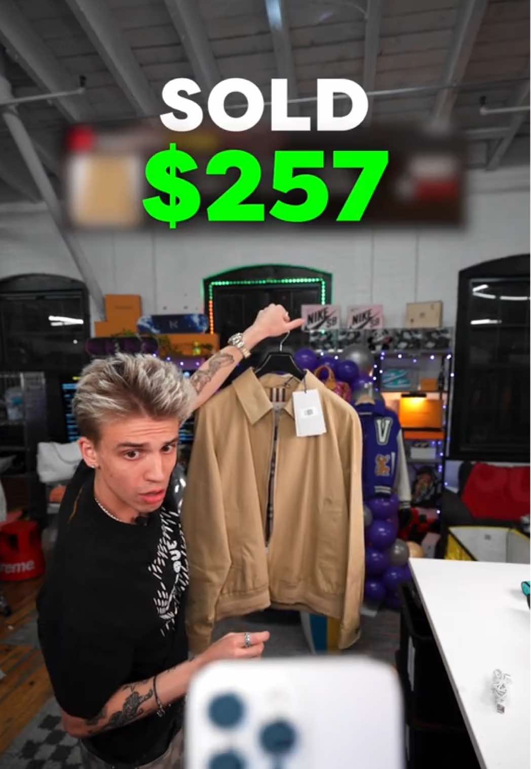 $1 Auction on BURBERRY Jacket🤯   #burberry #burberryjacket #liveselling #liveauction #liveclip #streamclip