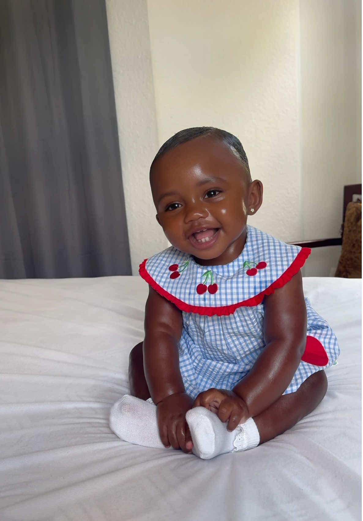 Surrounded by love and pure happiness 🍒😀 #baby #babygirl #babytok #babyfever #babytiktok #babyfever #babytiktok #babyfever #babylove #babymilestones #babymilestone #babiesoftiktok #babies #girls #girlsbelike #girlmom #girlpower #babiestiktok #babiesoftictok #8monthsold #8months #8montholdbaby💕 #8montholdhairstyles #months #babymilestones #mom #MomsofTikTok #momlife #momtok #momanddaughter #mommy #motherhood #girlmom #girlboss #girly #mommy #mommyandme #mommylife #motherhood #motheranddaughter #firsttimemom #sahm #sahmlife #sahmsoftiktok #sahmtok #sahmomsbelike #sahmomlife #daughter #daughters #daughtersoftiktok #blackgirlmagic #blackbabies #blackbabiesoftiktok #blackbaby #cute #cutebaby #cuteness #cutegirl #cutenessoverloaded #cutenessoverload #adoreble #cutie #cutiepie #BlackTikTok #blacklove #blackgirl #beauty #beautiful #beautytips #fashion #fashiontiktok #skincare #clothes #clothing #toddlersoftiktok #toddler #toddlermom #toddlertok #parents #parentsoftiktok #parenting #parenthood #parentsbelike # #skincare #skincareroutine #mylove #fun #fy #fyp #fypシ゚viral #fypシ #fypage #foryoupage #fyppppppppppppppppppppppp #fypp #fypシ゚ #fypツ #fyppp  #foryourpage #foryoupage #foryoupageofficiall #foryourpage #cutiepatootie #cutiepie #viralvideo #viraltiktok #viral_video #viralvideos #virallliill #virall #virallllllllllllllllllllllllll #viralllllll #virale #viral #viral? #virale #viralpost #trending #trend #trendingvideo #trendy #trends #trendingnow #blowup #blowthisupforme #oceansmom #oceansmommy💕 #oceansmommy #oceansmom #smiles #happybaby #clothes #Love #loveyou #loveyourself #gerberbaby #creatorsearchinsights #contentcreator #content #tiktoker #dayinmylife #creatorsearchinsights #creatorsearchinsights #creatorsearchinsights  #creatorsearchinsights @Gerber @Pampers @Huggies® @ZARA @Macy’s @Dillard’s @gap @thechildrensplace. @Disney Jr. @Disney @Nike 