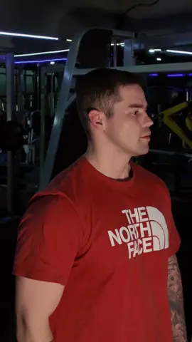 No es solo entrenamiento, es disciplina, enfoque y constancia. Esto es Muscle Foods. Y así se construye una mentalidad fuerte desde el cuerpo. 💪🔥 #tepic #nayarit #tepicfitness #gimnasiotepic #mexico #Fitness #gym #workout #entrenamiento #ejercicio #gimnasio #nutricion #salud #vidasaludable #vidasana #bienestar #habitossaludables #motivacion #fitnessmotivation #nutriciondeportiva #alimentacionsaludable #comidasaludable #entrenadorpersonal #antesydespues #bajardepeso #adelgazar #musculacion #bodybuilding #FitTok #fitnessmexico