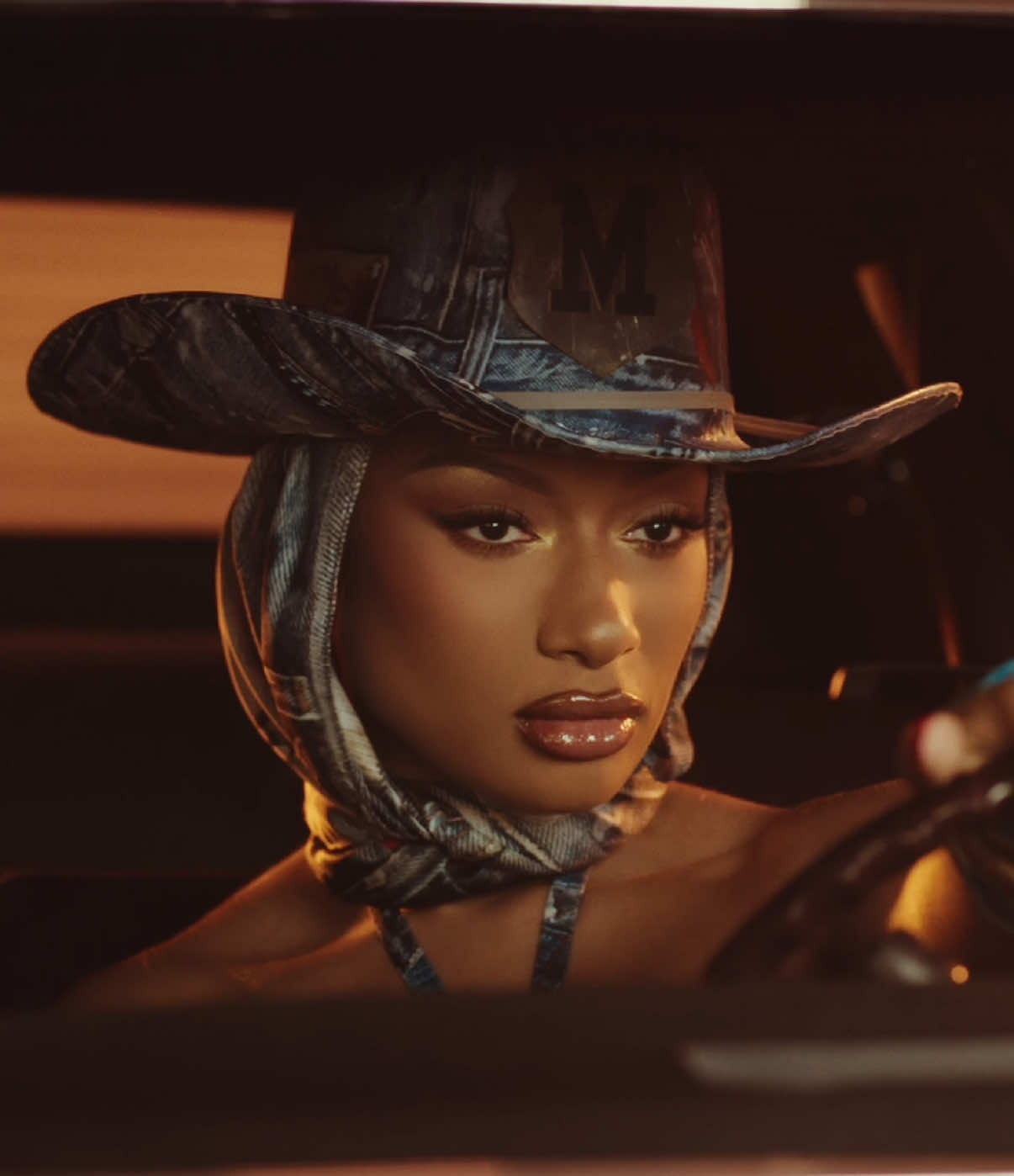 WHENEVER OUT FRIDAY get ready hotties ⏱️