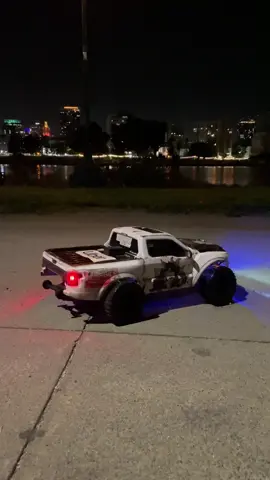 Just a lil late night bashing #rc #truck #ford #latenight #vibes #bayarea #trending #viral #fyp #fypシ #fypシ゚viral #foryoupage 