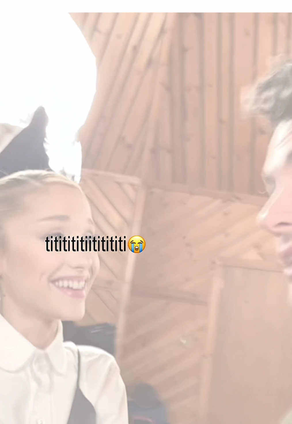 SHUT UP! UPPPPPPPPP #arianagrande #penbadgely 