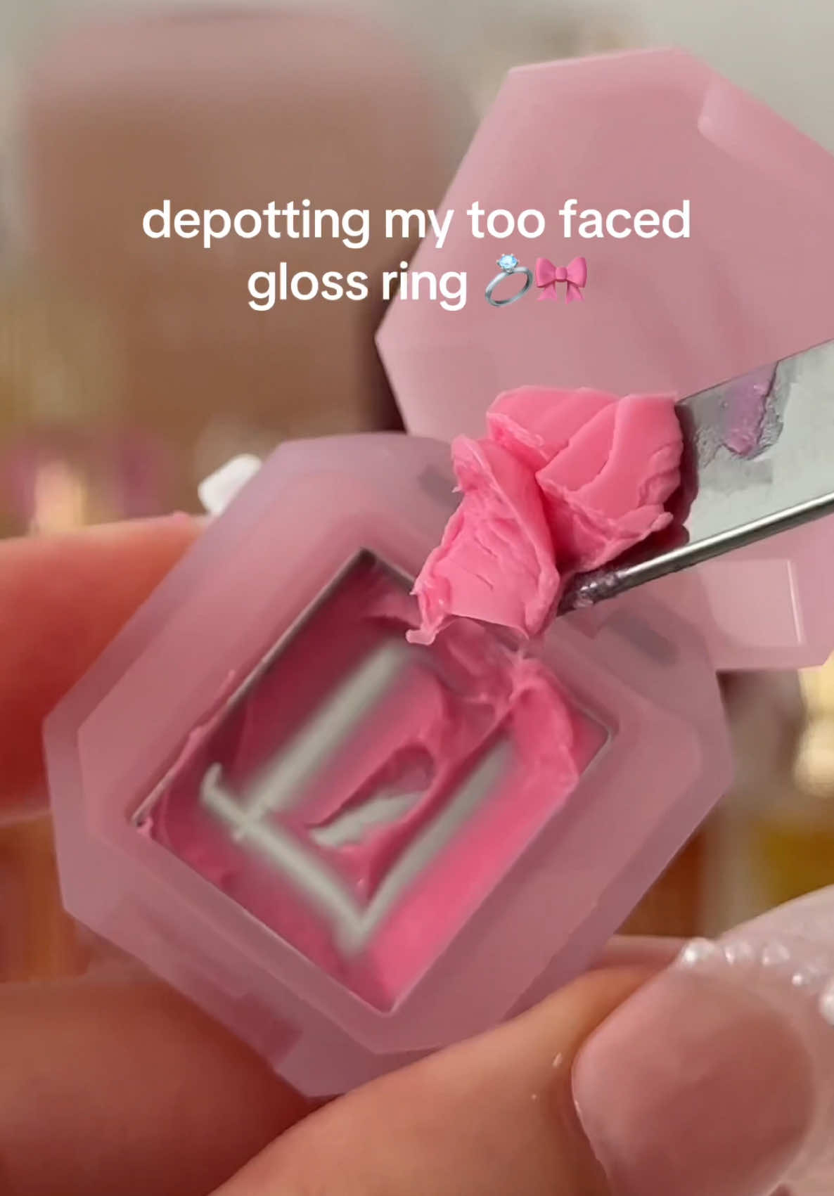 depotting my too faced lipgloss ring 🎀💍💖 #depotting #depottingmakeup #fyp 