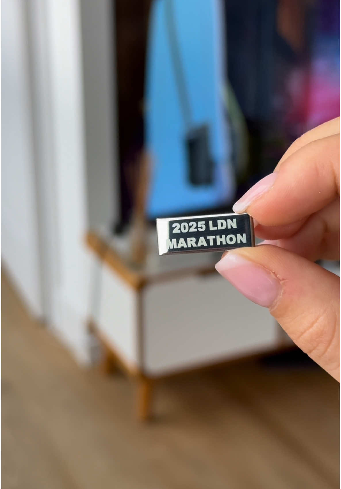The best “well done” gift ☺️🌟 tag a friend running this Sunday!#londonmarathon #Running #runningcommunity #runtok #marathontraining #runningmotivation 
