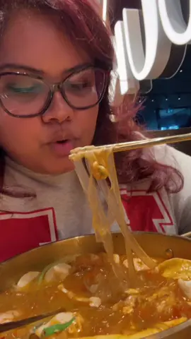 Definitely would visit again. #bigwayhotpot #scarborough #placestoeat #scarborougheats #hotpot #chinese #halalfinds #vegetarian #toronto #fyp #foryoupage 