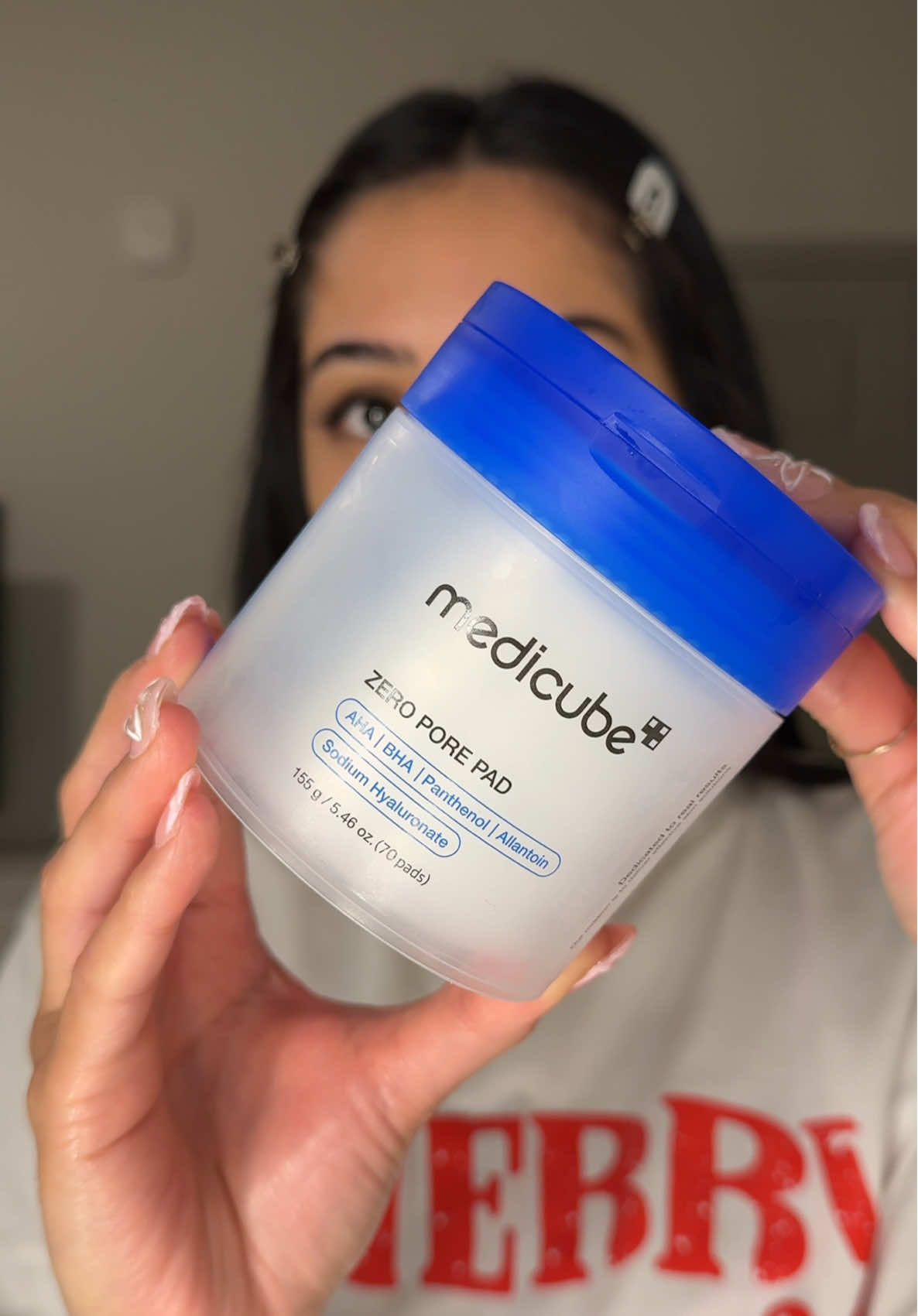 Obsessed with Korean skincare products 💙 @medicube @medicube global  #medicube #porepads #kbeauty #kbeautyskincare #kbeautyproducts #koreanskincare #skincare #skincaremusthaves 