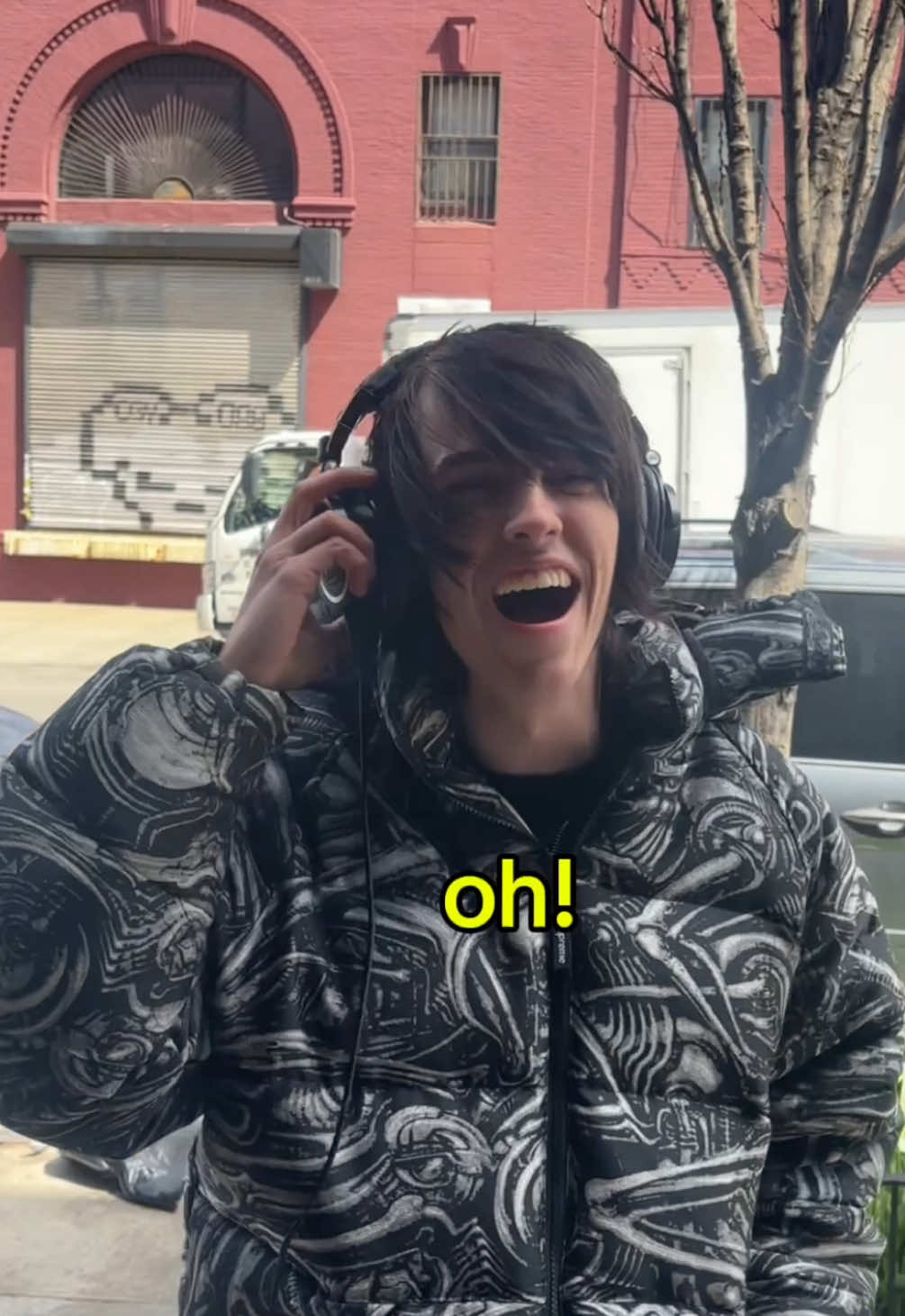 Bro just ascended before my eyes... Clippy clip by @cameupinthedrought #Nostalgia #OnTheStreet #WindowsVista 