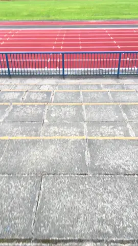 Tuesday Track session getting myself ready for hyrox Cardiff🏃🏼‍♂️        800m warm up                                 800m x 6 intervals 1:30min rest         800m cool down. (Interval times at the end)                              #hyrox #Running #training #work #fyp #Fitness #motivation #gym 