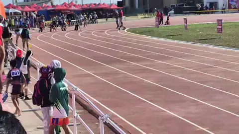 Qualifying round #fypシ゚viral #fyp #athlete #foryou #trackandfield #edit #Running 