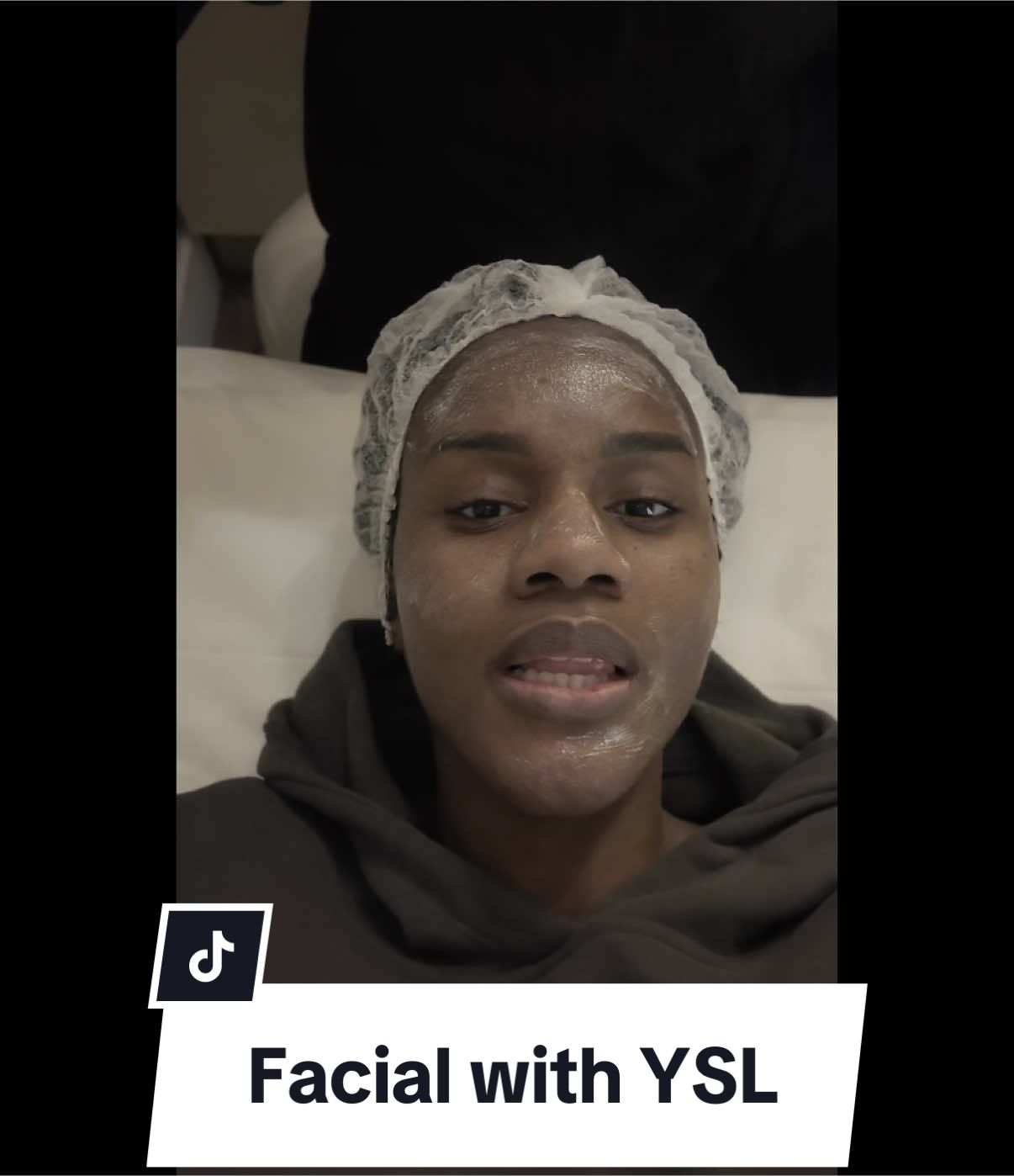 When @YSL Beauty invites you for a facial @Bloomingdales you go. #facial #yslbeautypartner #yslbeauty #facialtreatment #facialexpressions #facialmask #facialmassage #yslbeauty #ysllipstick #yslgift 