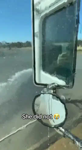The hose 😭 @Barstool Outdoors (via:Zoecarter_austrailia/ig) 