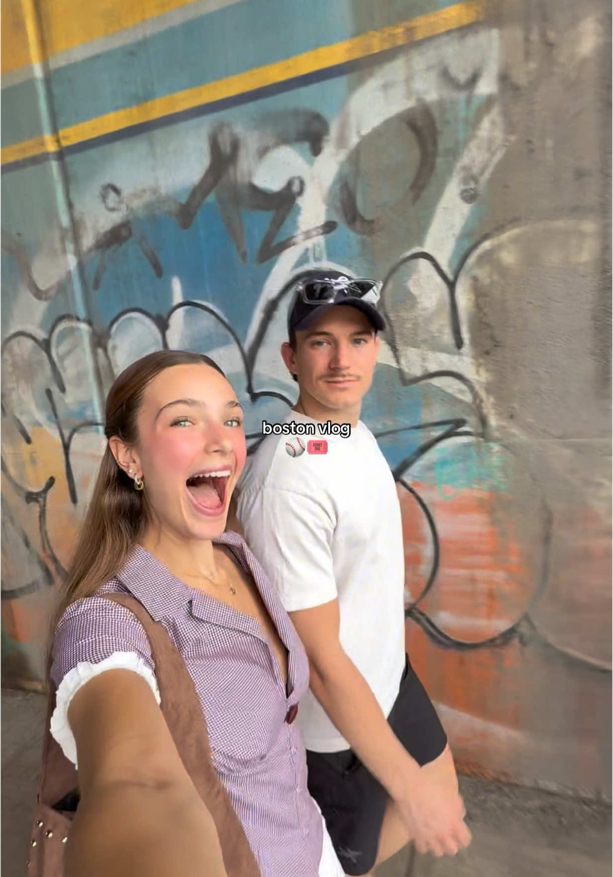 Spend the day with us in Boston! Levain bakery, shopping at Alo and a Red Sox game ⚾️🎟️#spendthedaywithme #ditl #travelvlog #Vlog #boston #massachusetts #bostonmarathon 