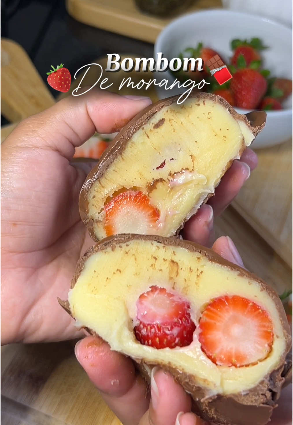 Bombom de morango 😍🍓#doce #bombom #bombomdemorango #chocolate #receitas #receitafacil #receitasfaceis #CapCut 