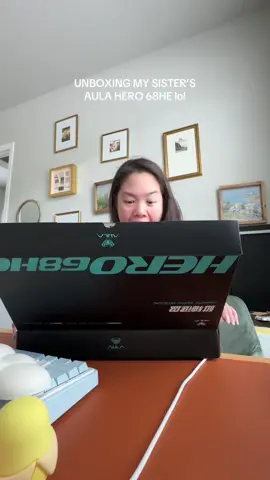 SHE LOUD👏🏻⌨️ @Aula #keyboardasmr #keyboards #keyboard #keyboardreview #keyboardswitches #keyboardswitches #aula #keyboardbuild #wfh #wfhtools 
