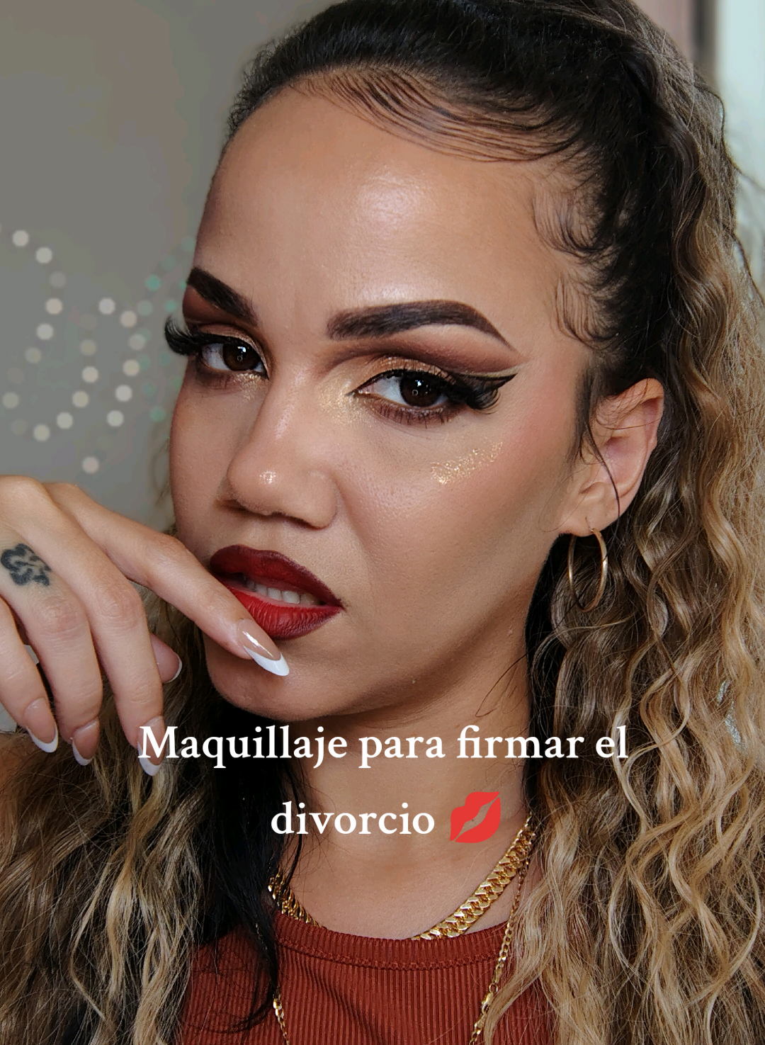 Maquillaje para ir a firmar el divorcio 💋🫠 Glam Makeup  #MakeupReel #BeautyTok #TikTokMakeup #MakeupTransition #MakeupTransition #glammakeup #glammakeuplook 