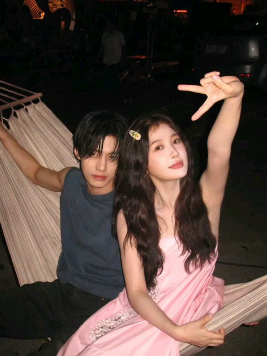 I've been waiting for this!!  #new #chinesedrama #cdrama #heyu #estheryu #yushuxin #SpeedAndLove #lovestory❤️ 