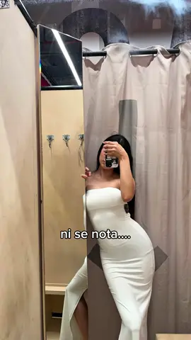 Super tip💗, si quieres mejorar tu foto, con la herramienta de body lock me pude editar con ese efecto natural y realista, pruébalo y dime que te pareció!  #EpikApp #bodylock #edicioncuerpo #edicioncorporal #truco #ediciondefotos #antesydespues #cuerpofalso