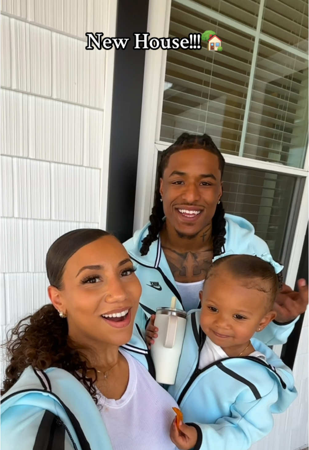 Watch the full tour on our YouTube Channel AG & Ana!! Thank you all sooo much for your support it truly means more than you could ever know!!🥹😭❤️ #fyp #family #moving #house #housetour #parents 