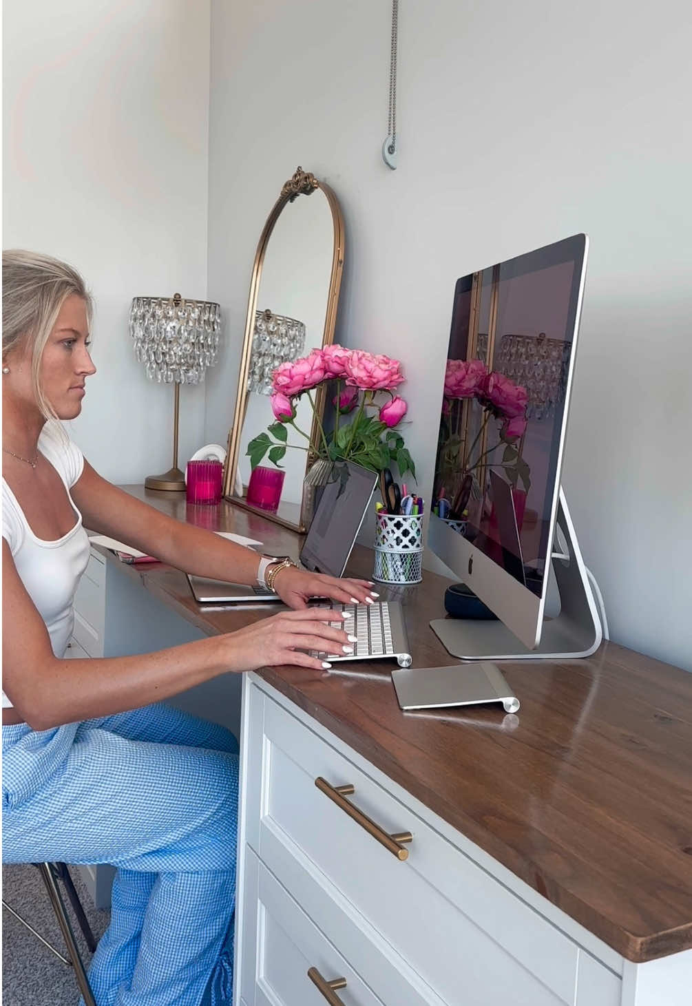 Replying to @Sarah here’s my request that @Mel Robbins makes a study motivation podcast episode😅 #dat #studytok #endo #rootcanal #dentalschool #dds #medicalschool #finalsweekbelike #studyhacks 