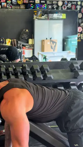 🦍 #bodybuilder #relatable #fyp #bodybuilding #military #FitTok #GymTok #backday #alaska 