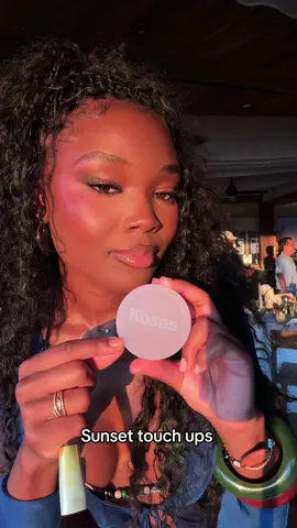 I just wanted to come on here and show yall my makeup for the evening 😊