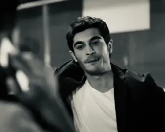 ستايله هنا🫦                                                       #مسلسلات #بوراك_دينيز #burakdeniz #الحب_لايفهم_الكلام #بوراك #مسلسلات #diziler 