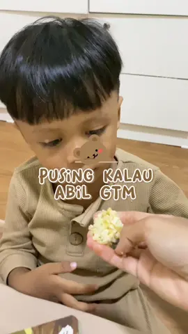 Syukur deh skg udh lahap gini kalau makan #sohoneyjr #sohoney_jr #nafsumakananak #solusianakgtm #vitaminanak #vitaminsohoneyjr #anakmakanlahap #anaklahapmakan #anaklahapmakan #bayilucu #anakgtm #gtm @sohoney_jr 