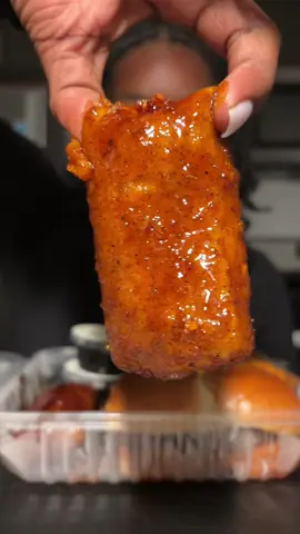 Honey Chipotle Mozzarella Sticks are better than the Nashville hot ones ! Chili’s Tripper Dipper ASMR Mukbang #mukbang #fyp #asmr #chills #foodtiktok 