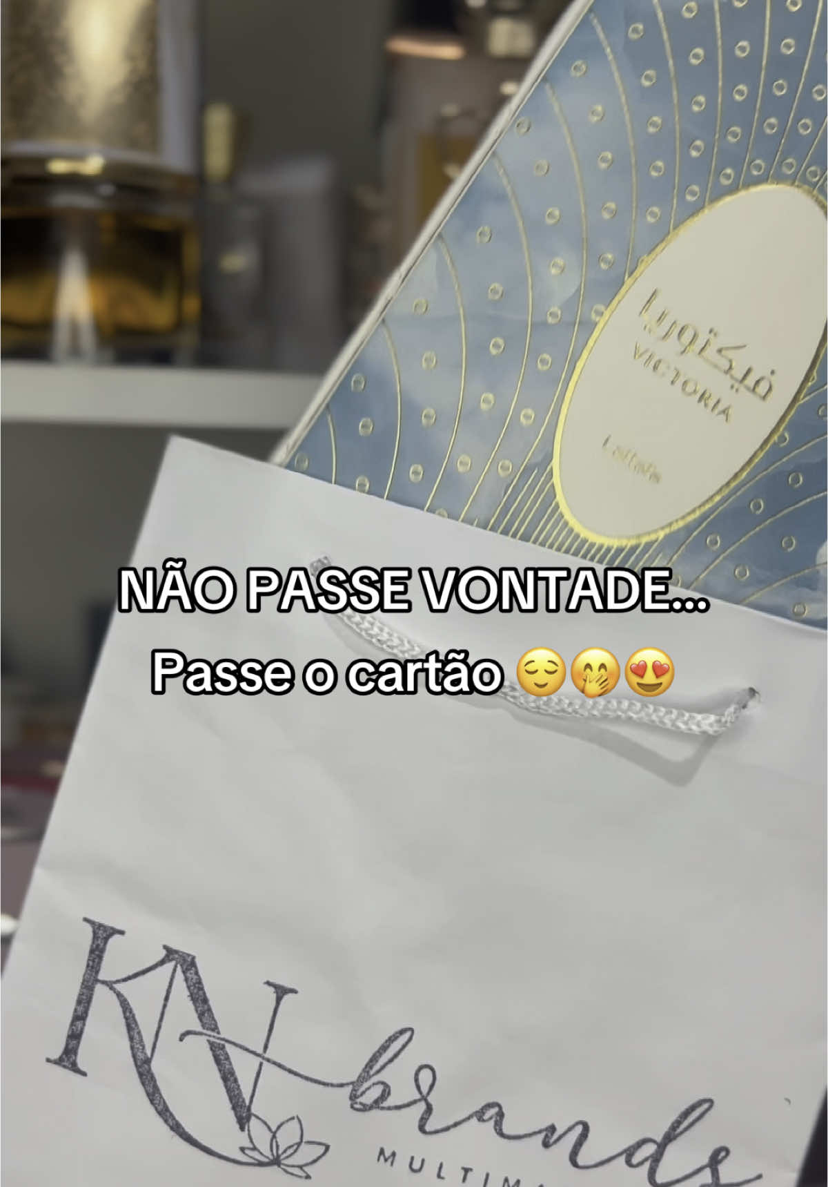 Passar vontade pra que, se você pode passar o cartão e ser feliz 😌🤭 #trendemalta #memesemalta #destacar #passaocartão #memimei #mimar #mimada
