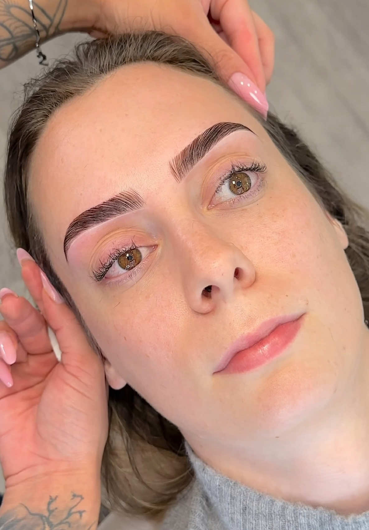 I love doing eyebrows 🤭