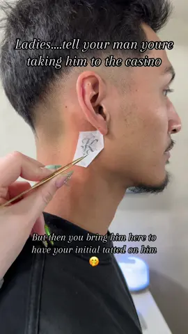 And then when it’s your turn sis…..I’ll pass out🤧 #tattooartist #necktattoo #couplestattoo #nametattoo #creatorsearchinsights 