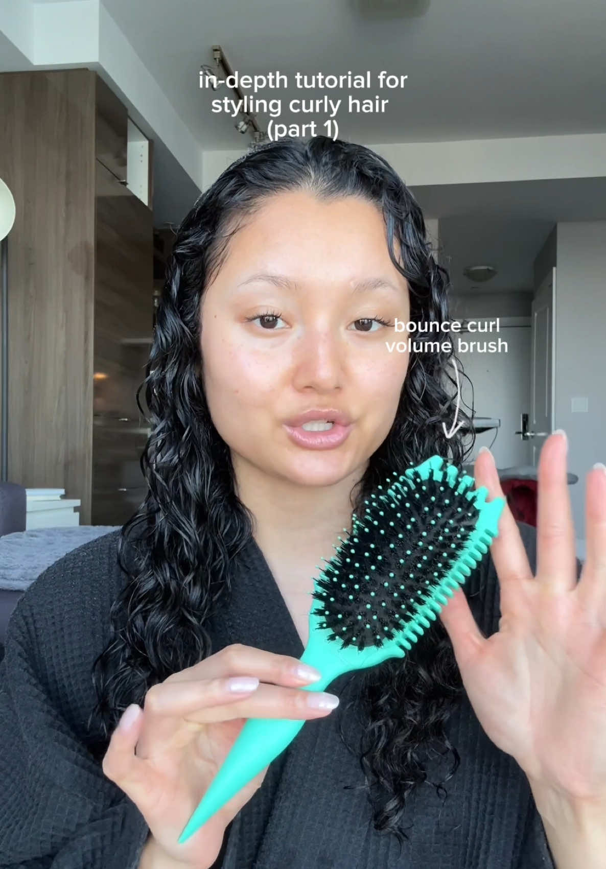part 1 of styling curls using the @BounceCurl volume brush, using horizontal sections! this technique gave me so much definition 🙂‍↕️ products used ⤵️ esthetic house cp-1 bounce curl cream, I think I found an under the radar Korean hair brand bc where is their socials 😭 @Renpure castor oil & moringa curl gel @Tangle Teezer detangling brush is a must imo, I also use it to detangle my curls in the shower lmk about any questions and I can make a separate vid on it :) #curlyhairtutorial #curlyhairtutorials #bouncecurlbrush #bouncecurlvolumebrush #curlyhairbrushes #stylingcurlyhair #curlyhairproducts #asiancurlyhair  #bouncecurl 