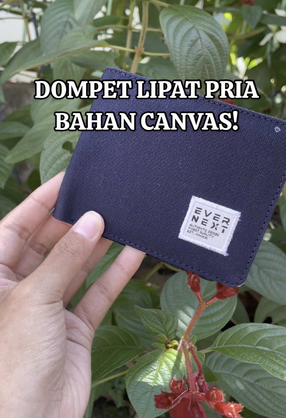 Cari kado dompet buat suami atau pacar atau temen? Dompet ini bisa jadi rekomendasi hadiah buat ultah looh, ada box nya! Murah tapi gak murahan! #dompetmurah #dompetlipat #dompetpria #fypシ゚ #evernext 