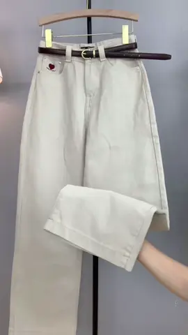 Quàn suông thêu tim mẫu mới, chất jean mềm, size XS-XL 😍#xuhuongtiktokk #xuhuong #xuhuong2025 #xuhuongtiktok #moingaymotoutfit #thoitrang #quanjean #quanjeansuong 