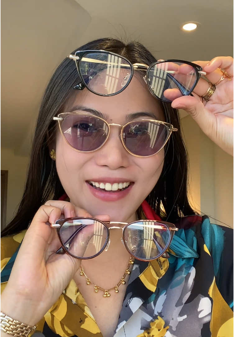 Cat eye design photochromic anti radiation eyeglass 😍👌🥰 #cateye #cateyeglasess #eyeglasses #photochromic #photochromiceyeglass #antiradiationglass #trending #products 