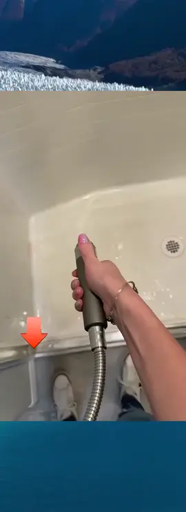 You can literally see the difference in the filter! 🤯 #visualproof #filtercheck #bathroommust #tiktokverified #showertest 