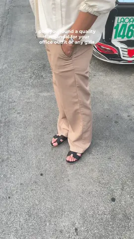 Simple but elegant look. Ito lng naman gamit ko pag tinatamad na magshoes or nagmamadali kasi laging late🤭🤭#sandal #flatsandals #flipflops #sandalsforwomen #outfitideas #fashion #officeoutfit 