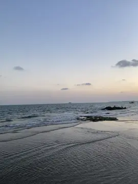bên ấy bên này…