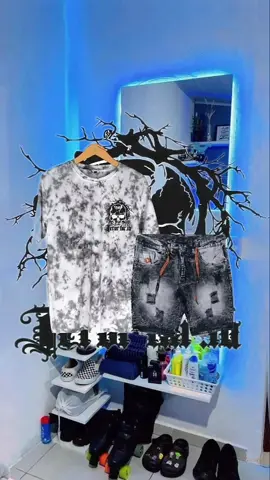 One Set Celana Jeans Pendek Sobek Dengan Kaos #diskontiktokshop #pyp #fyp 