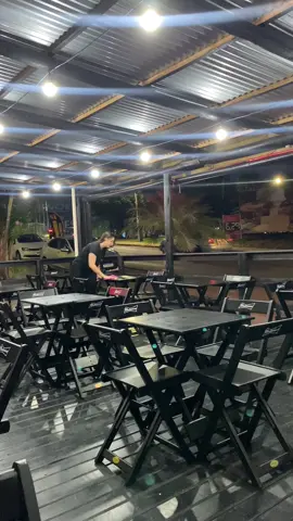 Vemmm comigo ver a rotina aqui do buteco!  #buteco #bar #rotina #universidad #universitario #jovemempreendedor #proprietario #budwesier #rustico #chop #organizacao 