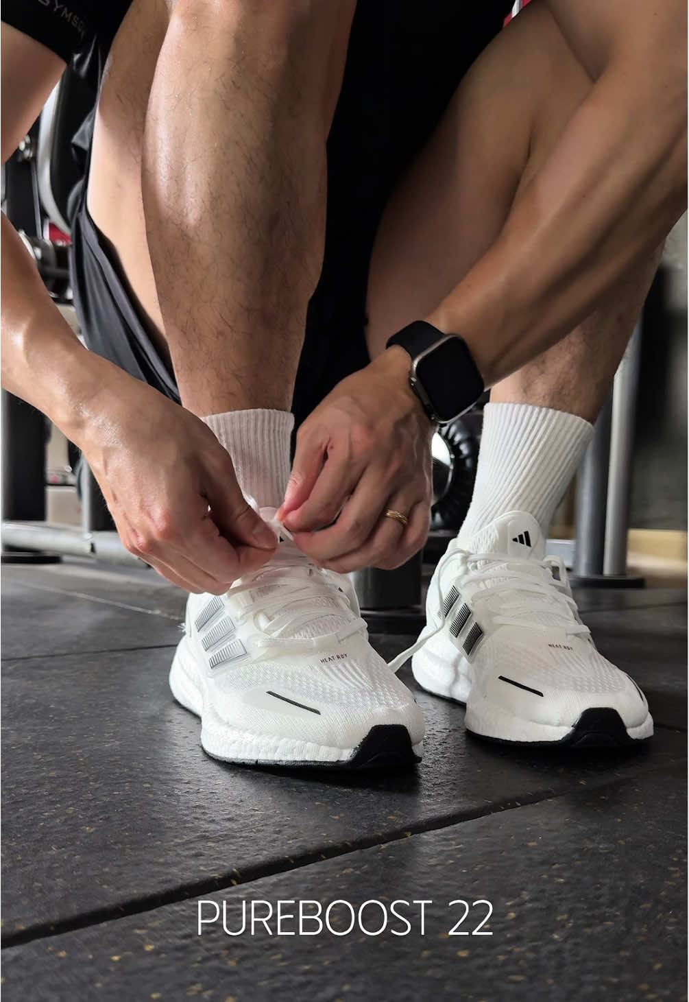 Chạy bộ tập gym mang hàng ngày #pureboost22 #giaychaybo #giaytapgym #giaythethaonam 