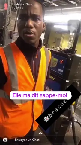Les différents vidéos et expressions de Badri qui ont fais le buzz la 1er vidéo est celle qui la montrer au grand public, la dernière qui l’a confirmé.#humour #delire #drole #lemondepartencouille#humour#videoviral #tiktokfrance🇨🇵 #tiktokmali🇲🇱223 #tiktoksenegal🇸🇳 #tiktokcotedivoire🇨🇮 