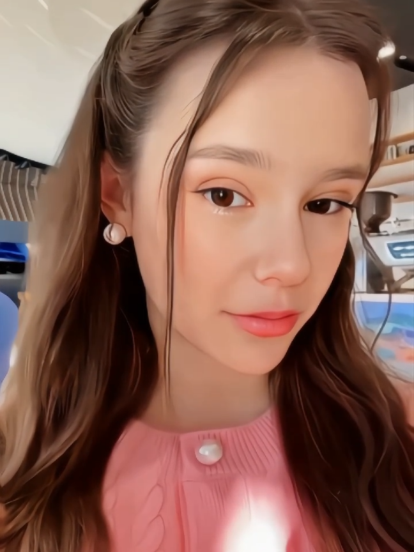 cwe secantik ini harus merasakan sakitnya tembakan peluru🤧#adrianadukic #adrianadukic🕊️ #adriana #korbankosta #paratiiiiiiiiiiiiiiiiiiiiiiiiiiiiiii #fypシ゚ #fypage #4u #masukberandamuu #xybcafyp #follow 