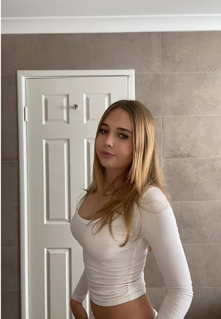 Oopsie I forgot to turn off retouch #fyp 