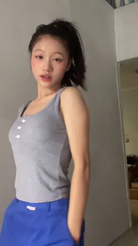 beli baso aci dmn plz🧏🏻‍♀️✊🏻