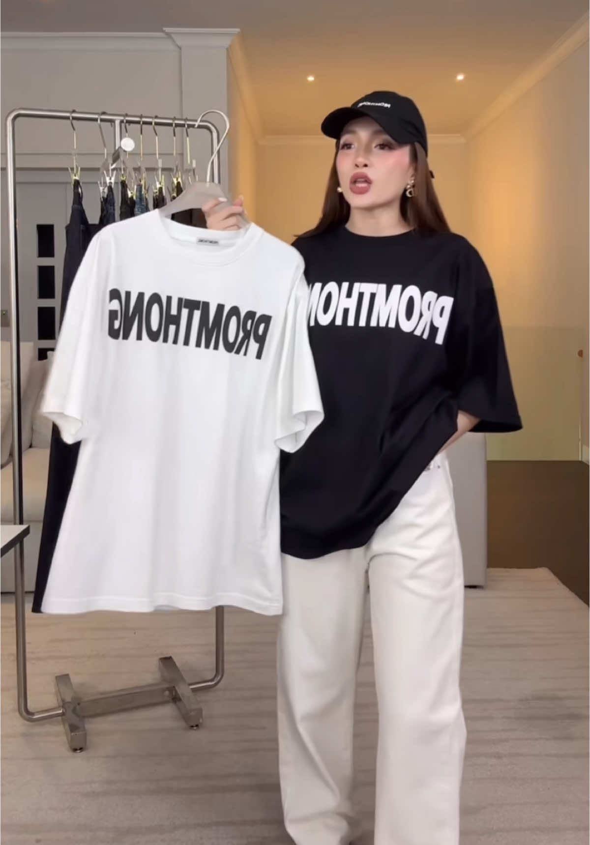 PTOV-2 PREMIUM PROMTHONG Logo #สาวอวบใส่ได้ #แฟชั่นผู้หญิง #แฟชั่นผู้หญิง #เสื้อยืด #เสื้อยืดแฟชั่น #เสื้อผ้า #