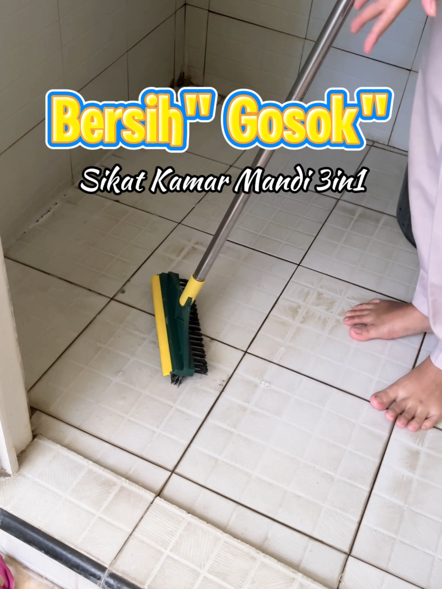 Sikat lantai? Sekali sapu langsung cling ✨ Wiper-nya juga auto bikin air minggat! #bersibersih #SikatLantai2in1 #rumahrapi #sikat #sikatlantai #fyp #fyppppppppppppppppppppppp