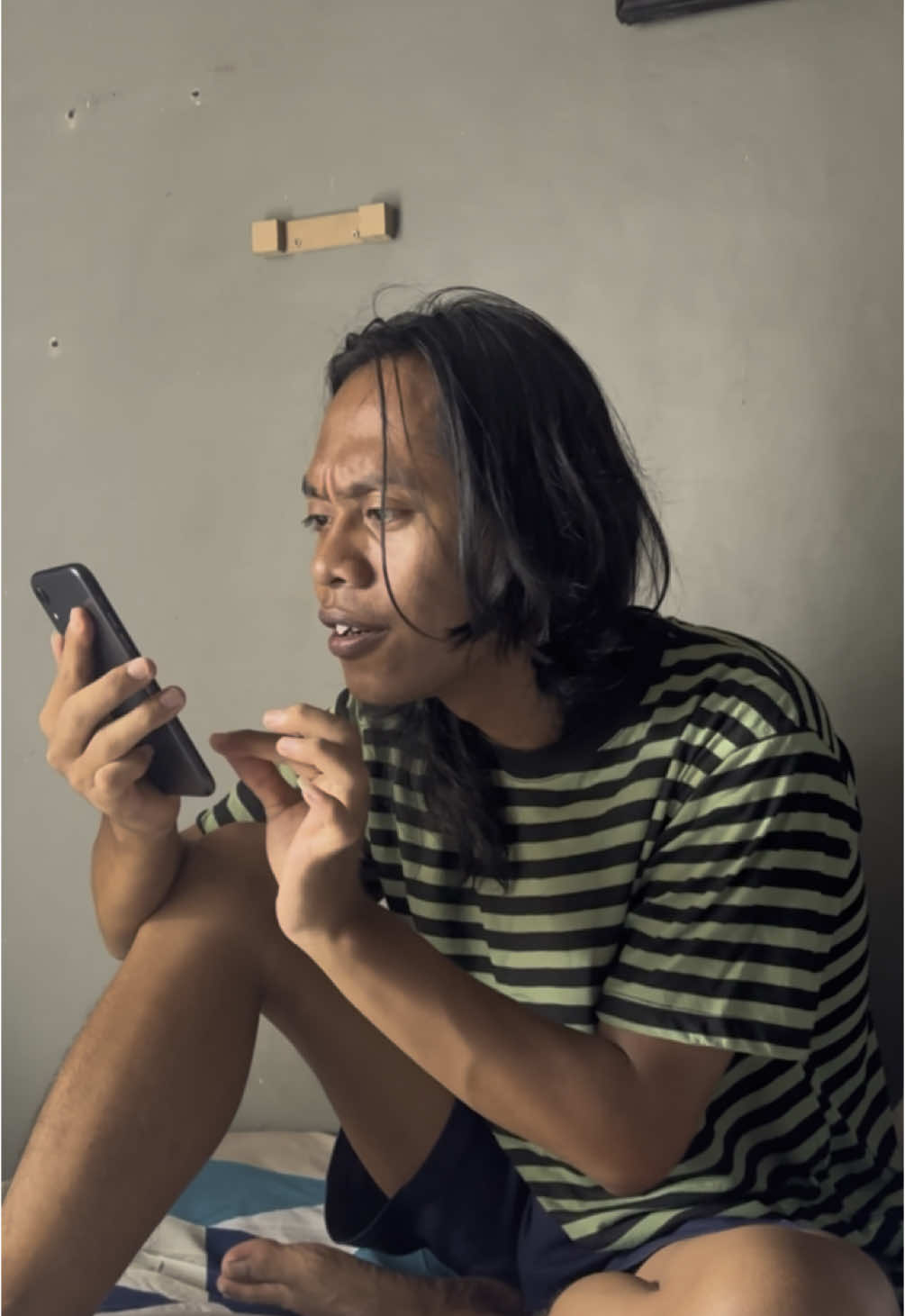 Lgi sibuk, Jngan ganggu