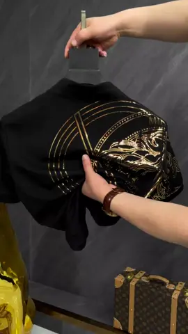 New style 🔥Heavy-duty hot stamping printed T-shirt 👍🏻Super domineering and powerful 😍 So handsome#foryou #TikTokShop #fashion 