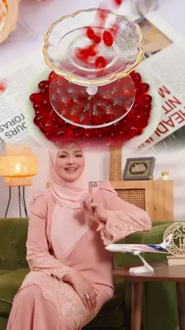 Dari laut Antartika yang megah, Oli Udang Fosfor Antartika datang dengan khasiat yang luar biasa. Omega-3 yang melimpah dalam oli ini seperti senjata super untuk tubuh kita. Ia dapat meningkatkan kesihatan jantung, membantu mengurangkan kolesterol jahat, dan meningkatkan aliran darah dengan sempurna. Selain itu, oli ini dapat membantu melegakan stress dan kelelahan, memberikan tenaga yang baru untuk menghadapi kehidupan seharian. Di samping itu, oli ini seperti penyihir untuk kulit, membuat kulit lebih berseri dan bercahaya. Aroma yang menggoda dan khasiat yang hebat, Oli Udang Fosfor Antartika akan membawa kita ke dunia kesihatan yang mewah. Cuba sekarang dan rasakan perubahan yang menakjubkan pada hidup kita! 😀#南极磷虾油 #虾油